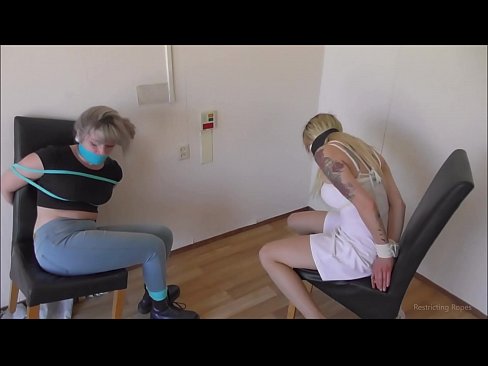 ❤️ צוגעבונדן / צוגעבונדן און געגאסען / מיידל אין נויט ❌ פּאָרנאָ ווק ביי אונדז ❤
