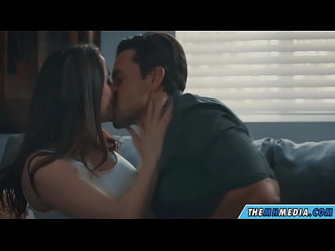❤️ ראָמאַנטיש געשלעכט מיט אַ גוט באַסטי מאָם ❌ פּאָרנאָ ווק ביי אונדז ❤