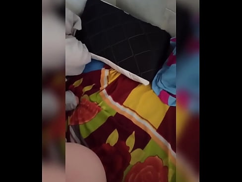 ❤️ מיין צימערמאן בלײַבט אליין אין שטוב ווייל איר מאן גייט אויף וואקאציע און איך נעם די געלעגנהייט איר צו פאקן און אנפילן איר טאָכעס מיט מילך ❌ פּאָרנאָ ווק ביי אונדז ❤